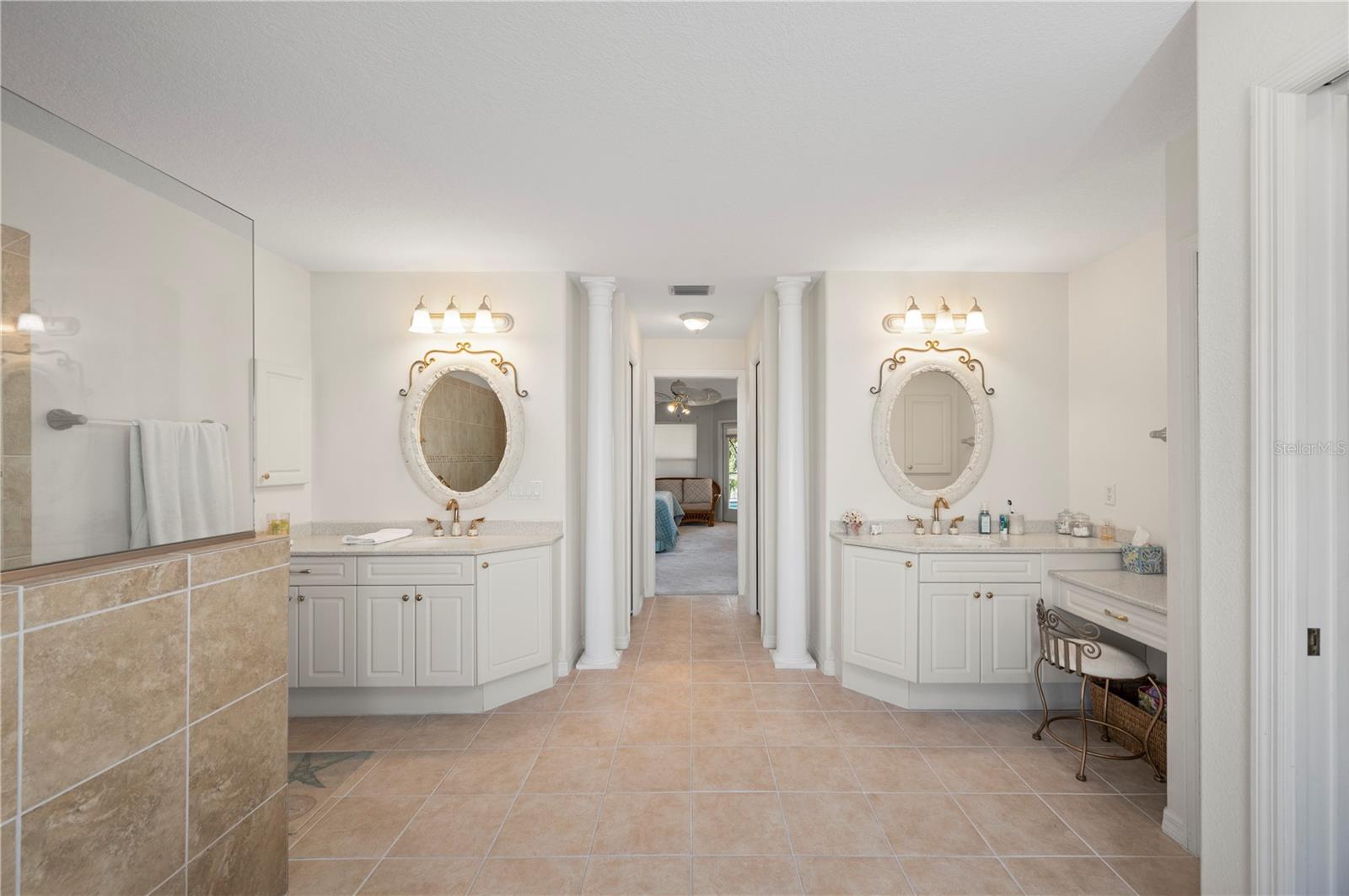 Image 27 of 41 For 5424 Sea Edge Drive