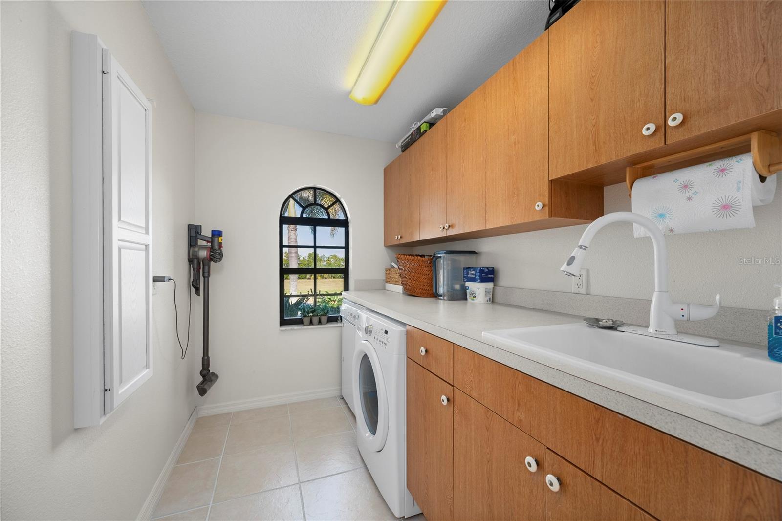 Image 32 of 41 For 5424 Sea Edge Drive