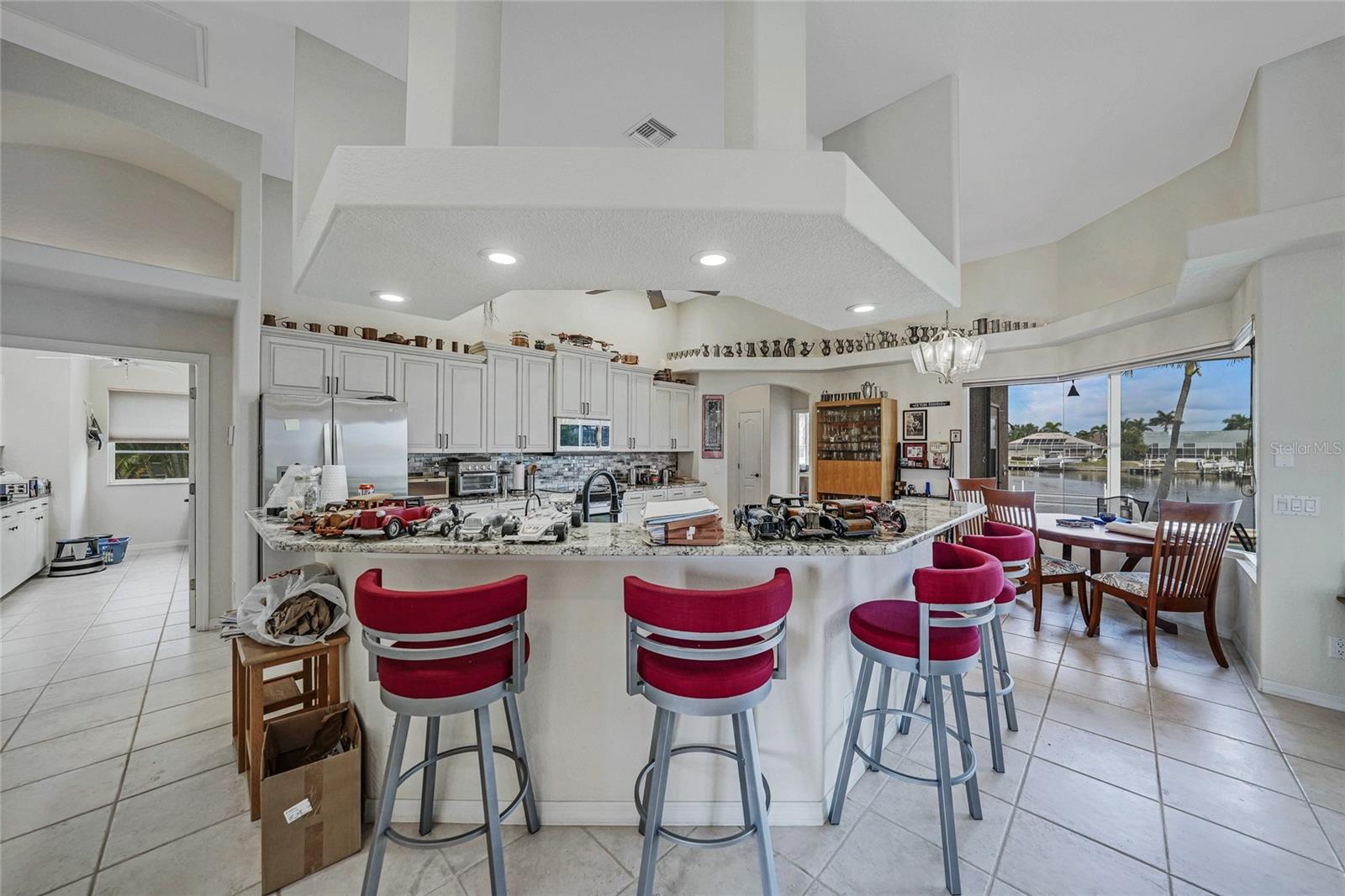 Image 10 of 38 For 632 Madrid Boulevard