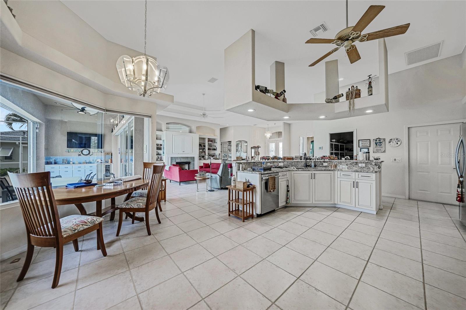 Image 13 of 38 For 632 Madrid Boulevard