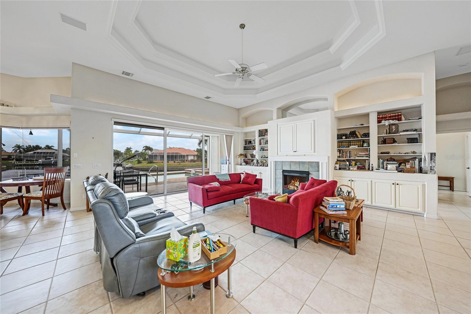 Image 6 of 38 For 632 Madrid Boulevard