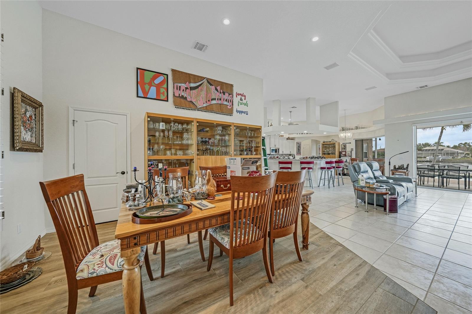 Image 9 of 38 For 632 Madrid Boulevard