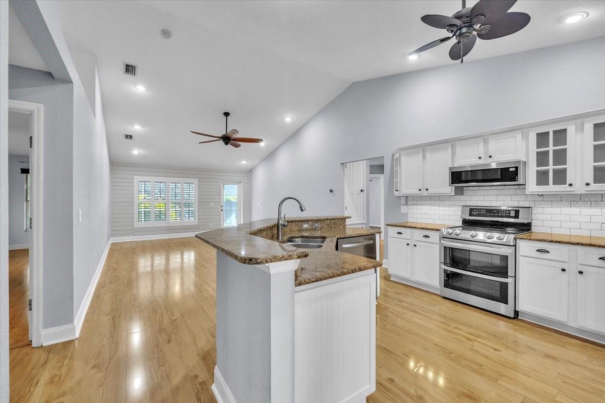 Image 5 of 52 For 2394 Sofia Lane