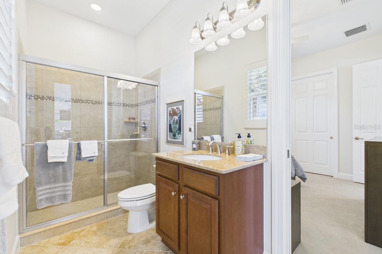 Image 16 of 49 For 12860 Kingsmill Way