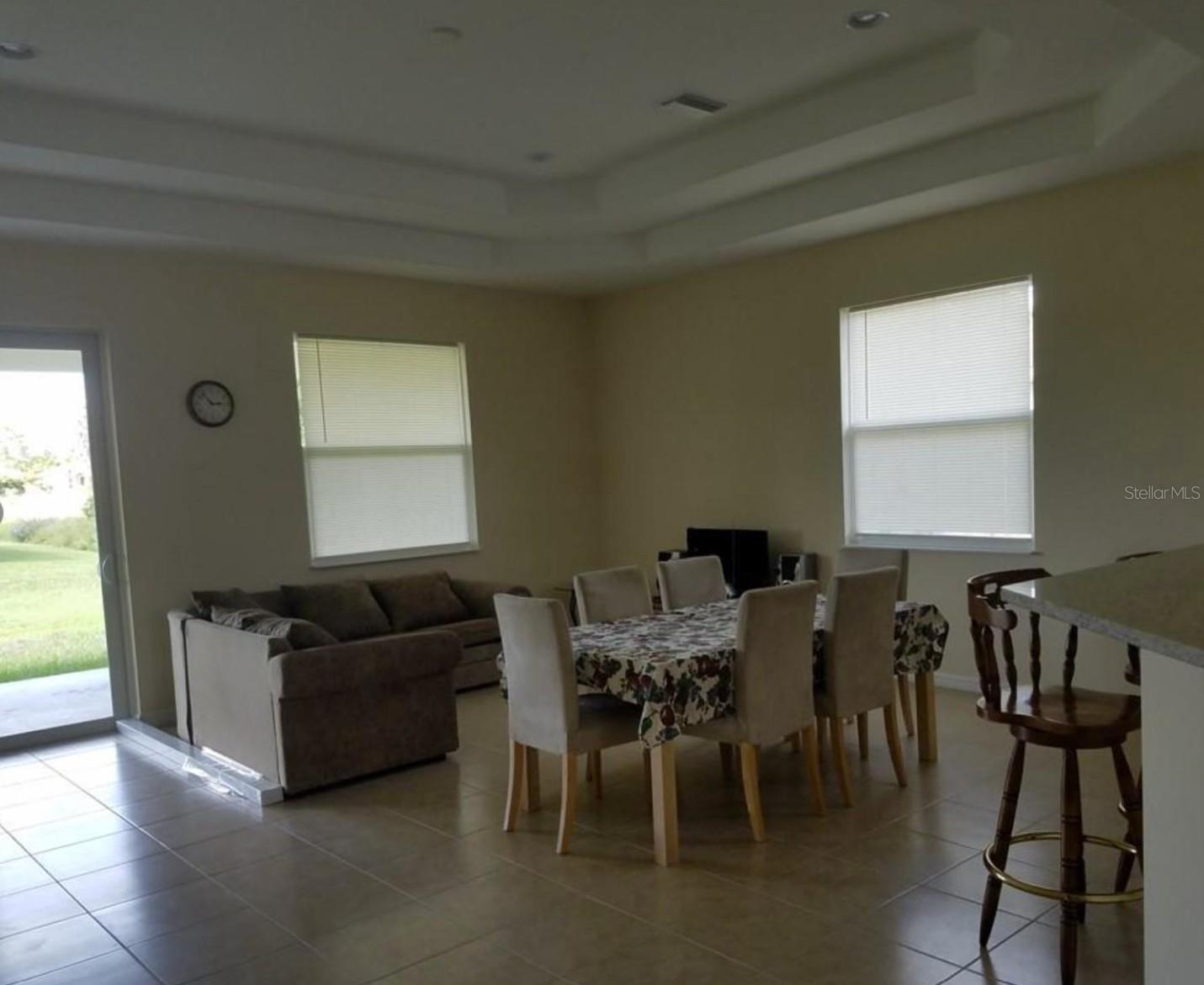 Image 3 of 13 For 12090 Malaga Avenue