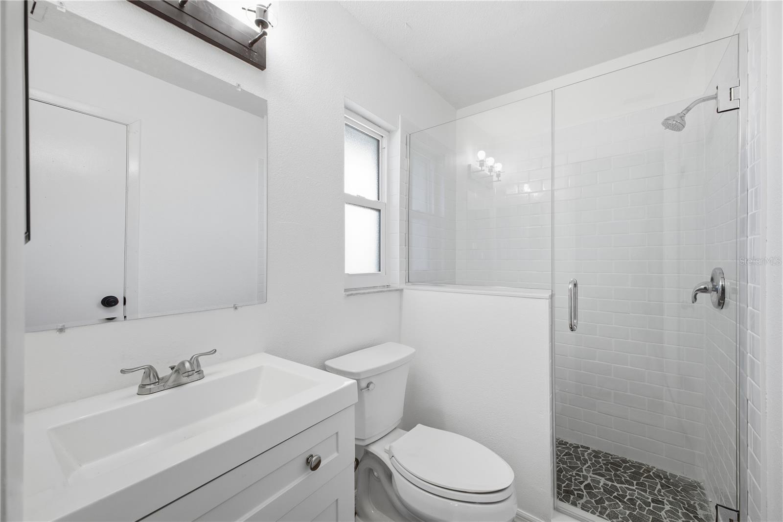 Image 18 of 27 For 603 61st Avenue Terrace E