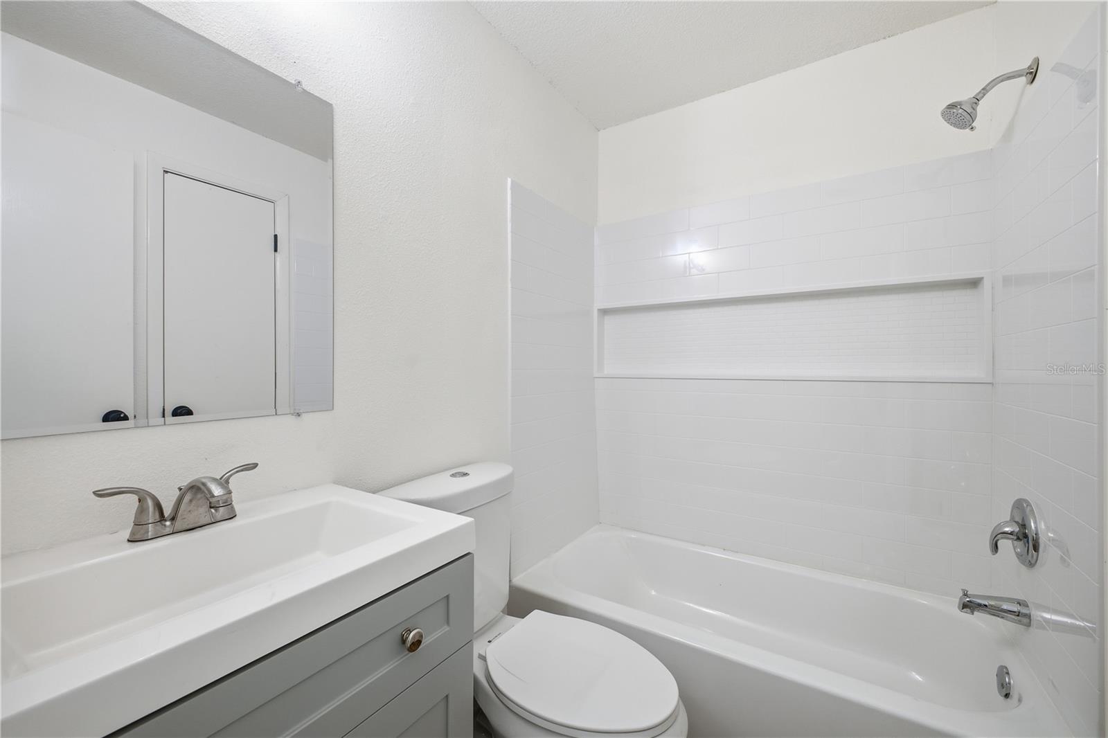 Image 19 of 27 For 603 61st Avenue Terrace E