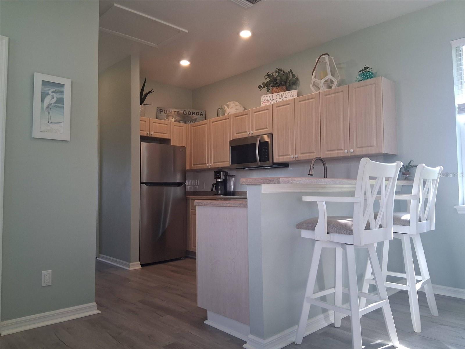 Image 22 of 91 For 216 Berry Street