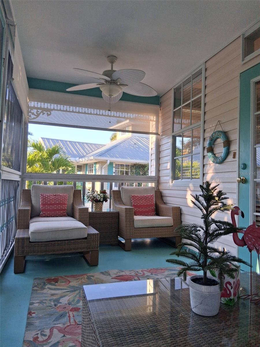 Image 44 of 91 For 216 Berry Street