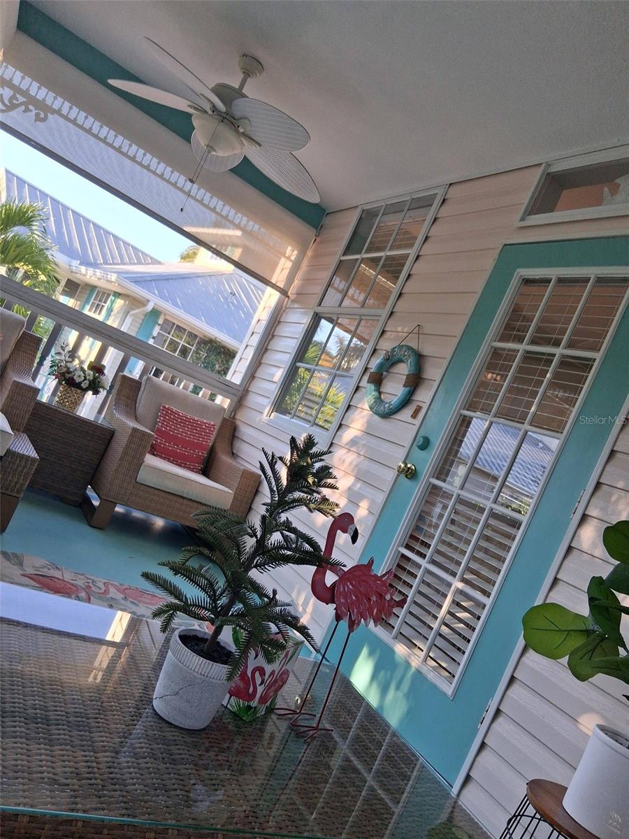 Image 49 of 91 For 216 Berry Street