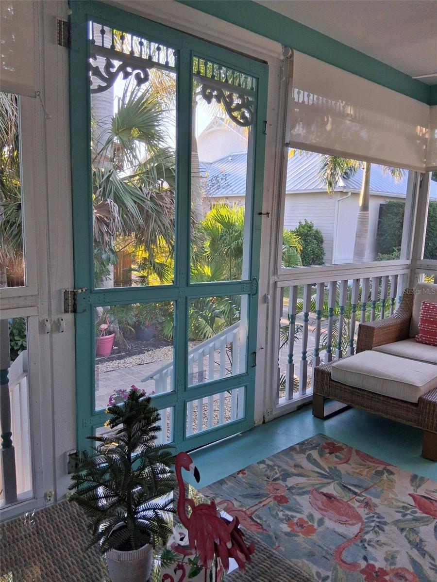 Image 51 of 91 For 216 Berry Street