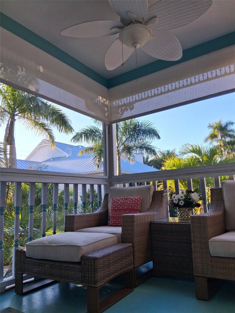 Image 52 of 91 For 216 Berry Street