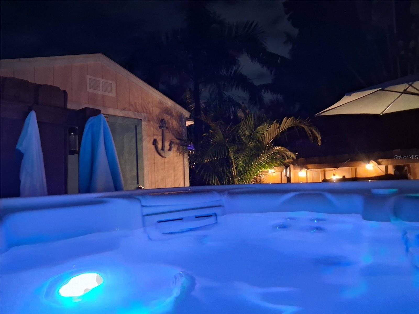 Image 59 of 91 For 216 Berry Street