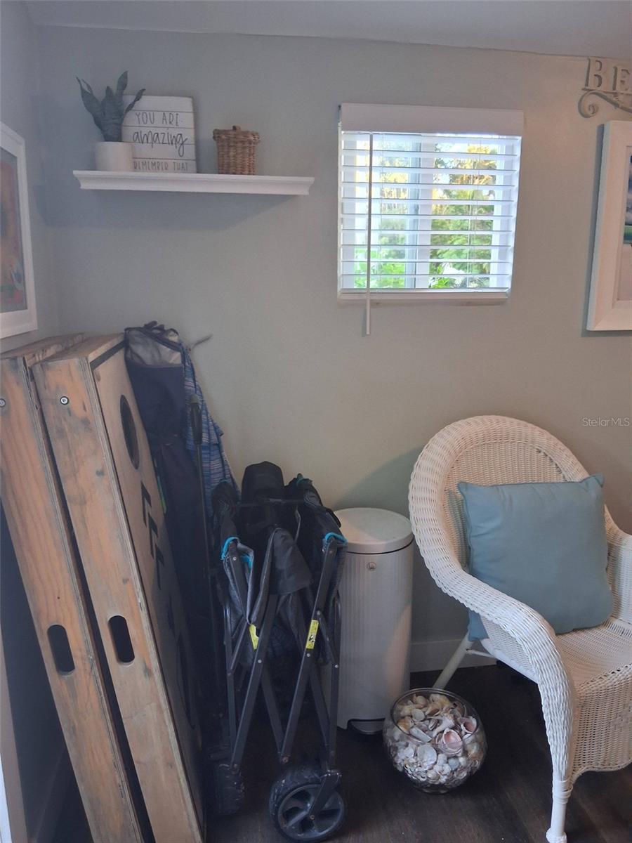 Image 64 of 91 For 216 Berry Street