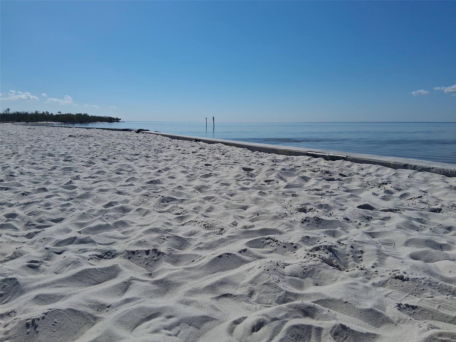 Image 73 of 91 For 216 Berry Street