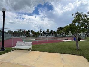 Image 81 of 91 For 216 Berry Street