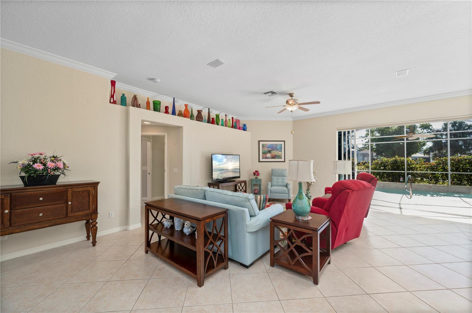 Image 10 of 62 For 26269 Seminole Lakes Boulevard