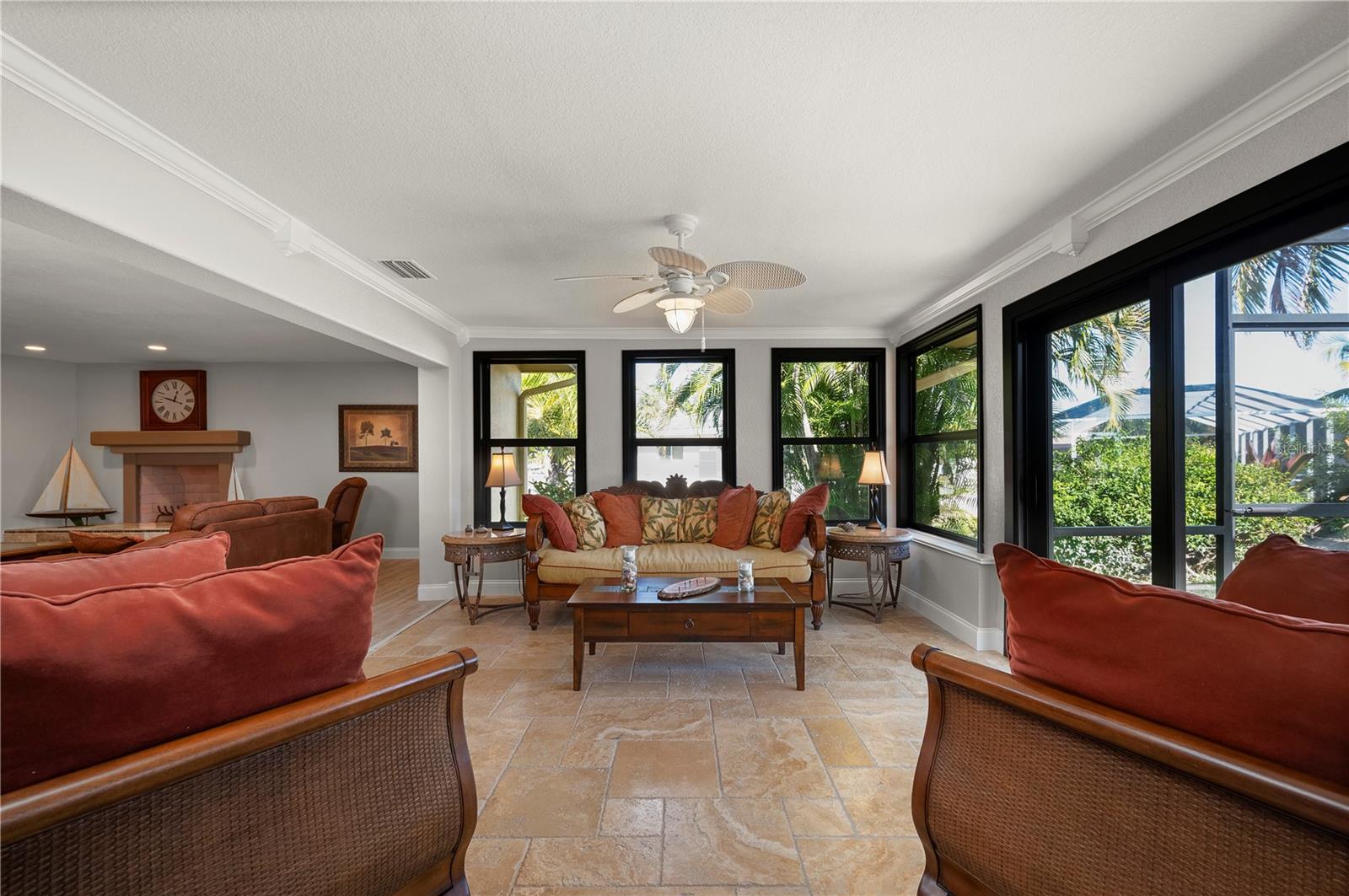 Image 20 of 90 For 200 Capri Isles Court