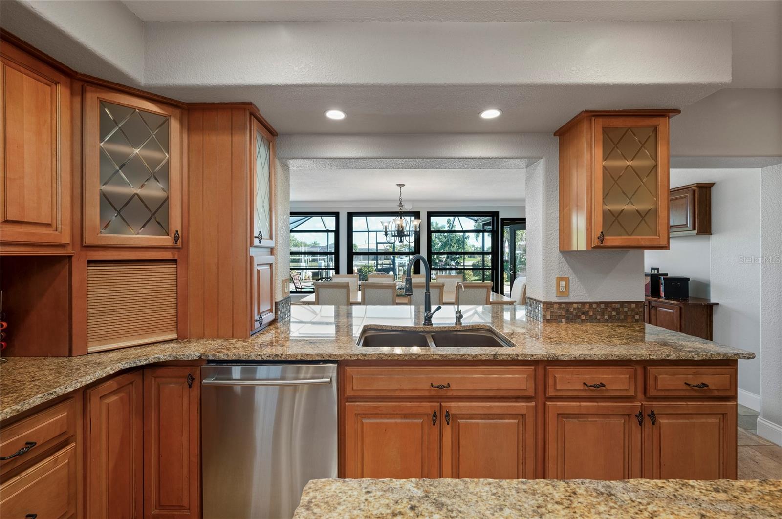 Image 32 of 90 For 200 Capri Isles Court