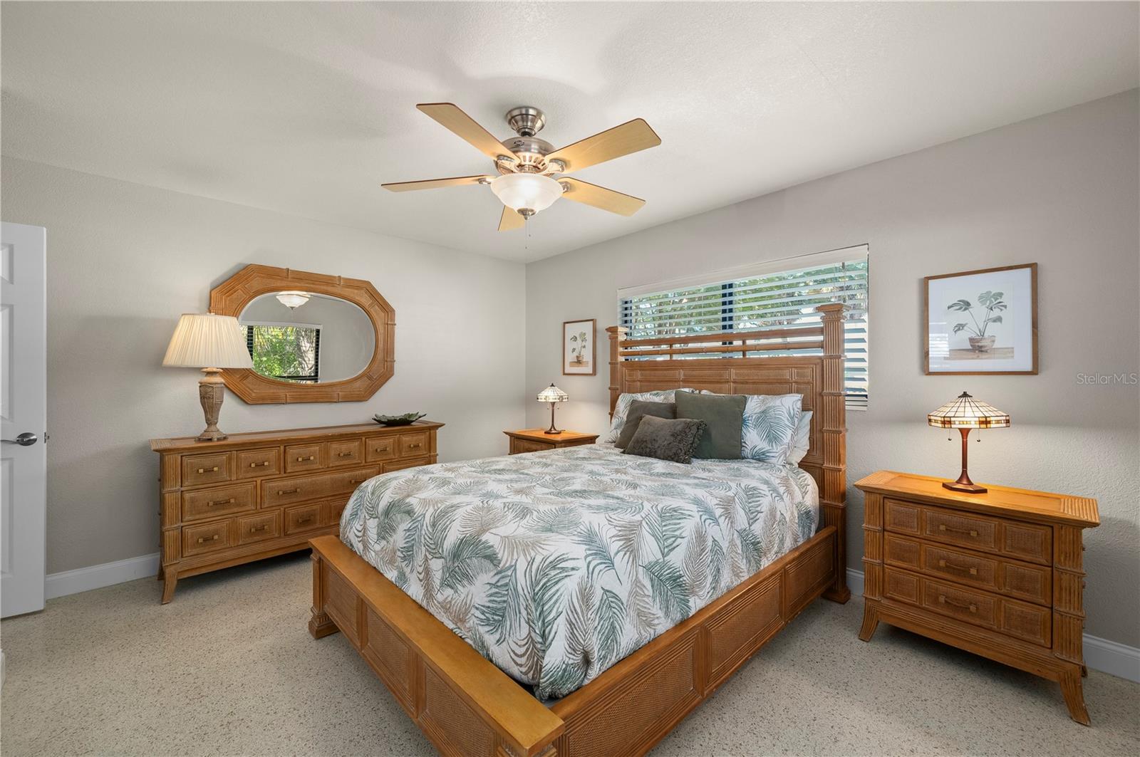 Image 48 of 90 For 200 Capri Isles Court