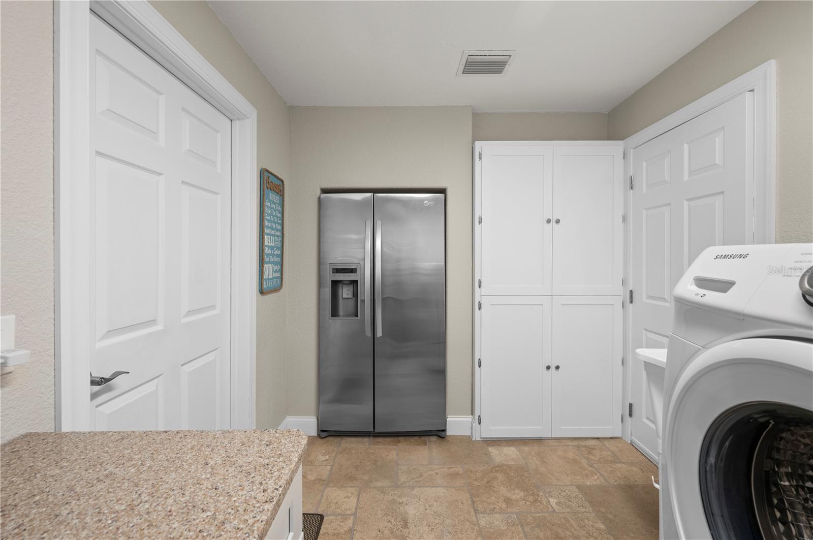 Image 51 of 90 For 200 Capri Isles Court