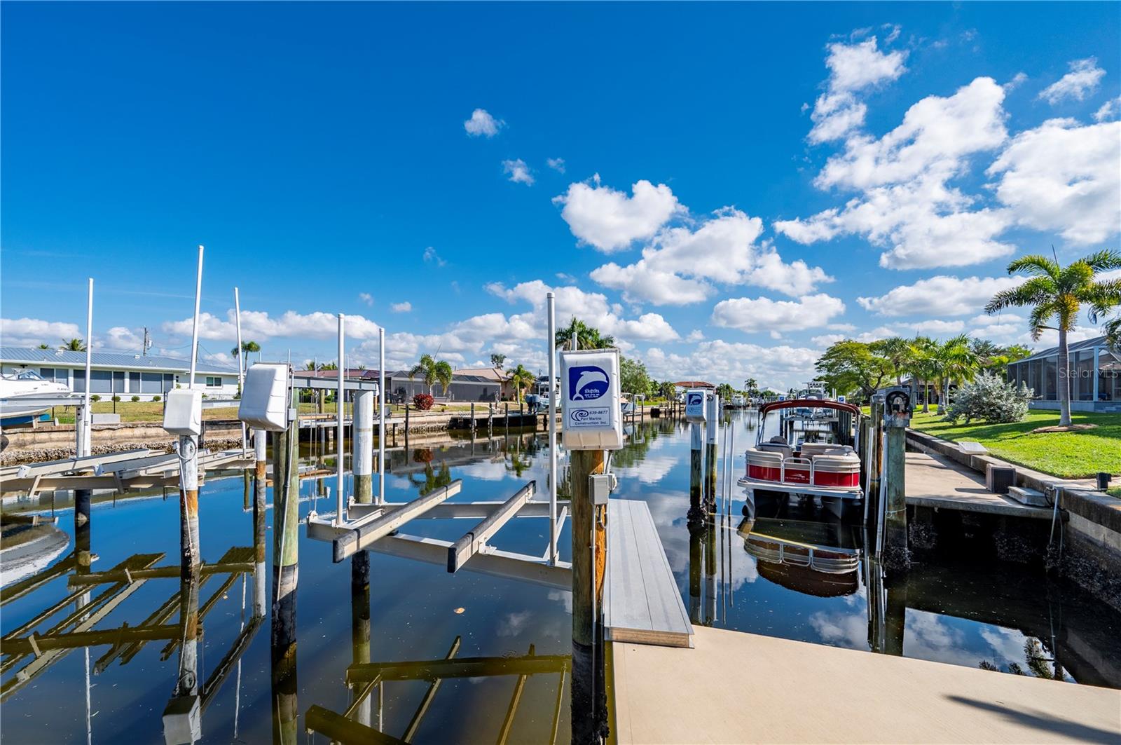 Image 65 of 90 For 200 Capri Isles Court