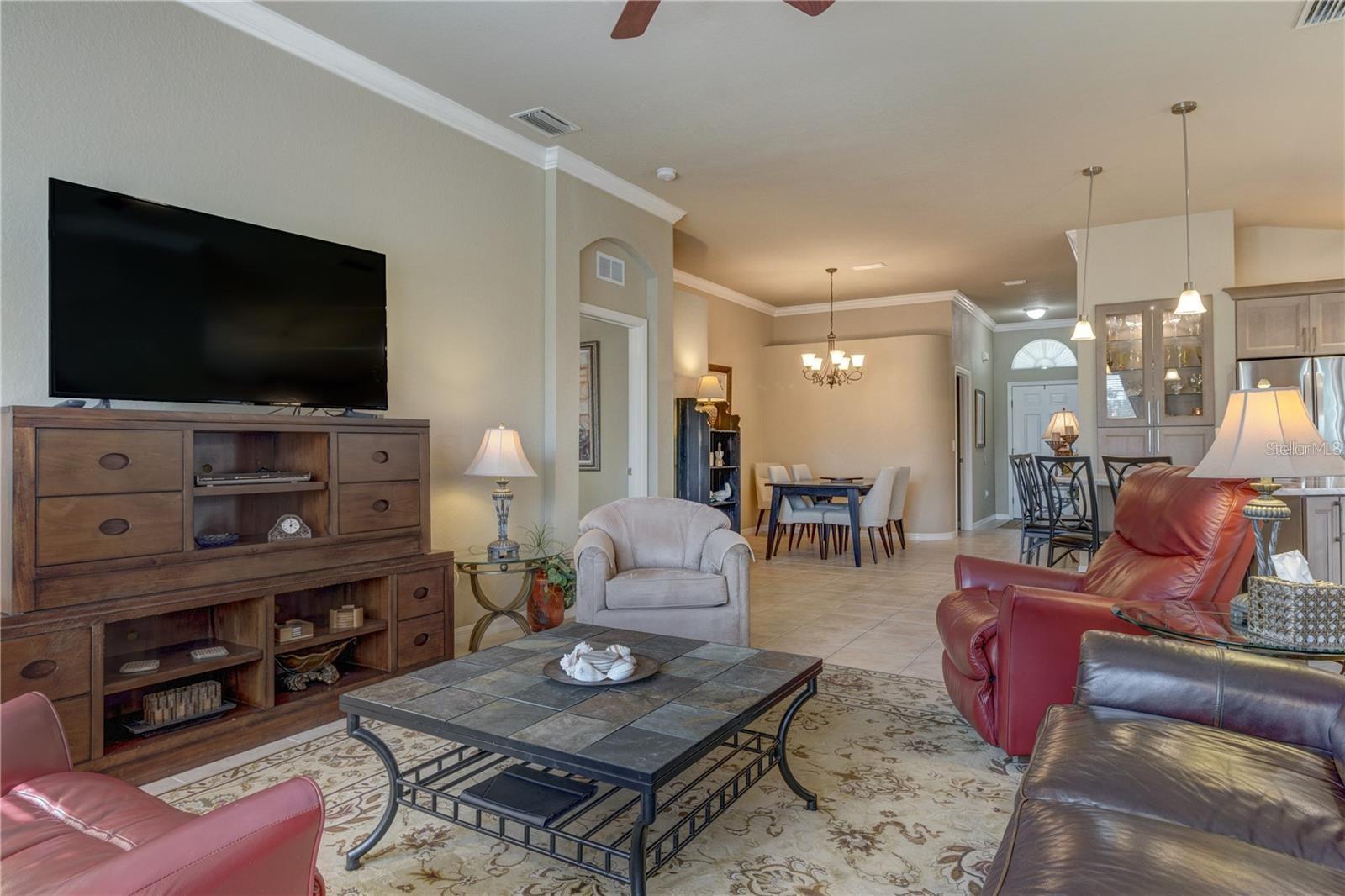 Image 19 of 50 For 1566 Scarlett Avenue