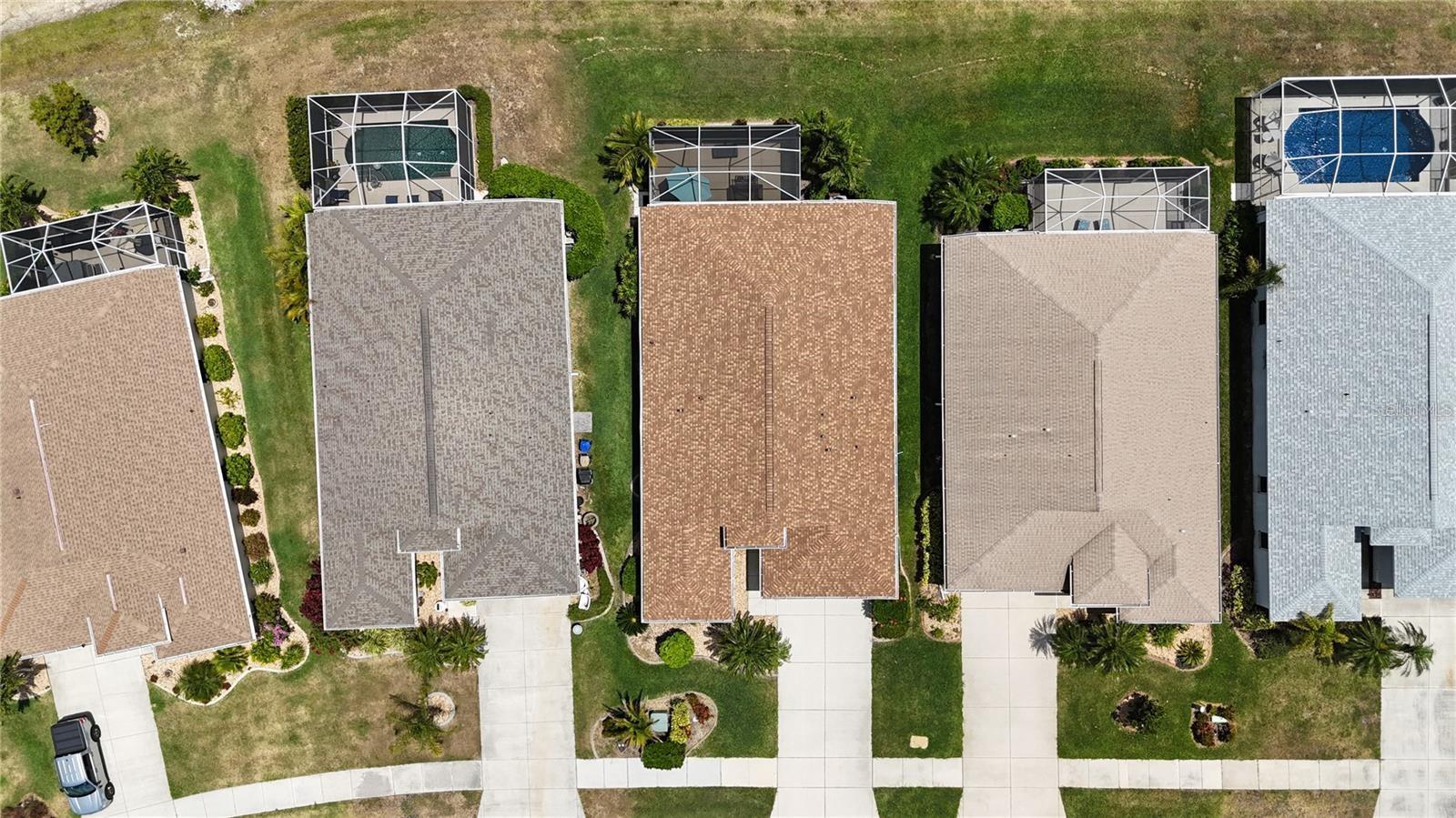 Image 40 of 50 For 1566 Scarlett Avenue