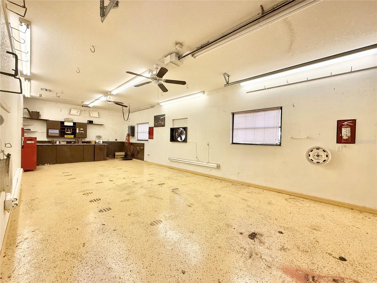 Image 40 of 40 For 425 Adalia Terrace