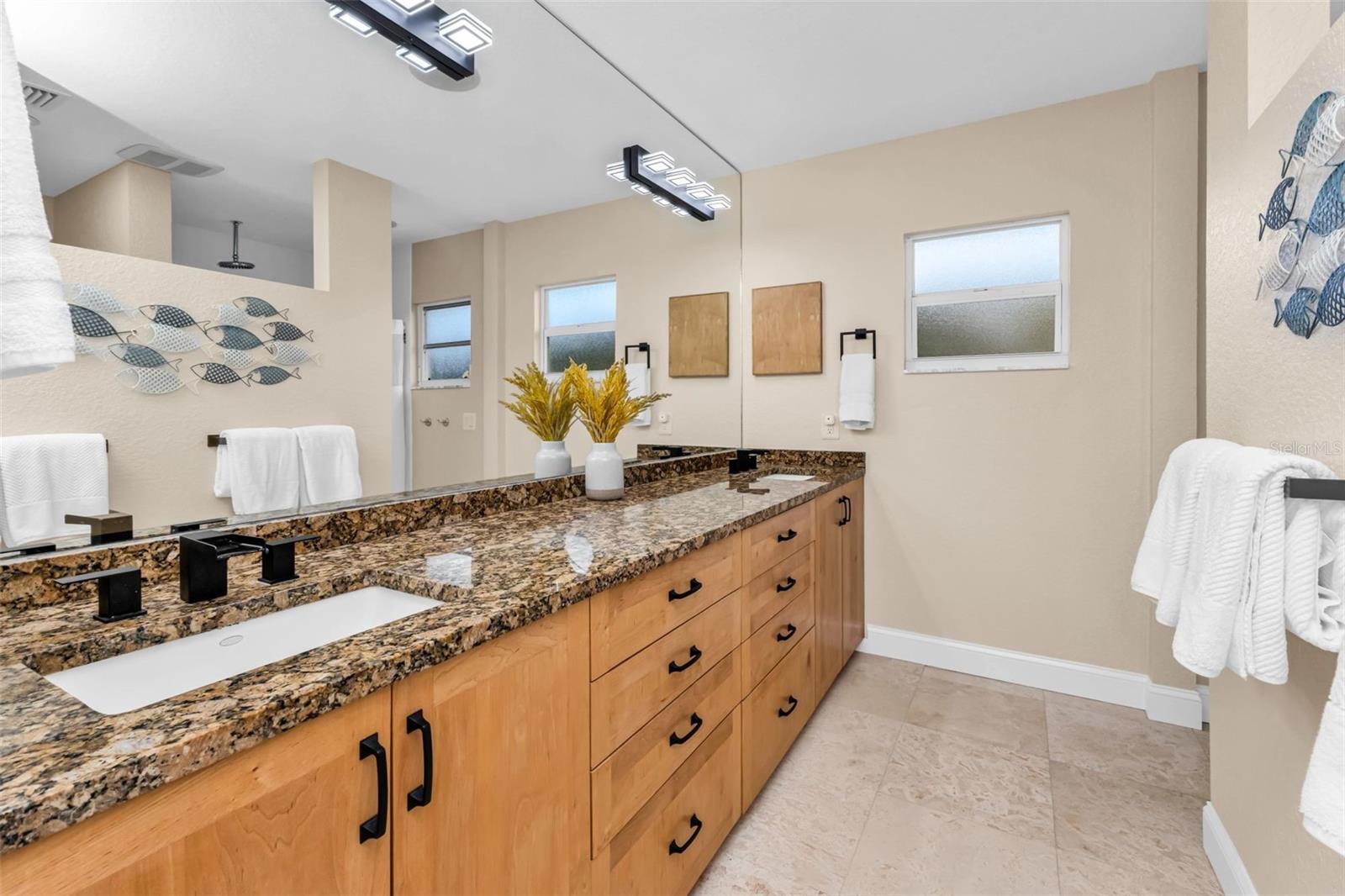 Image 10 of 100 For 3354 Dover Drive