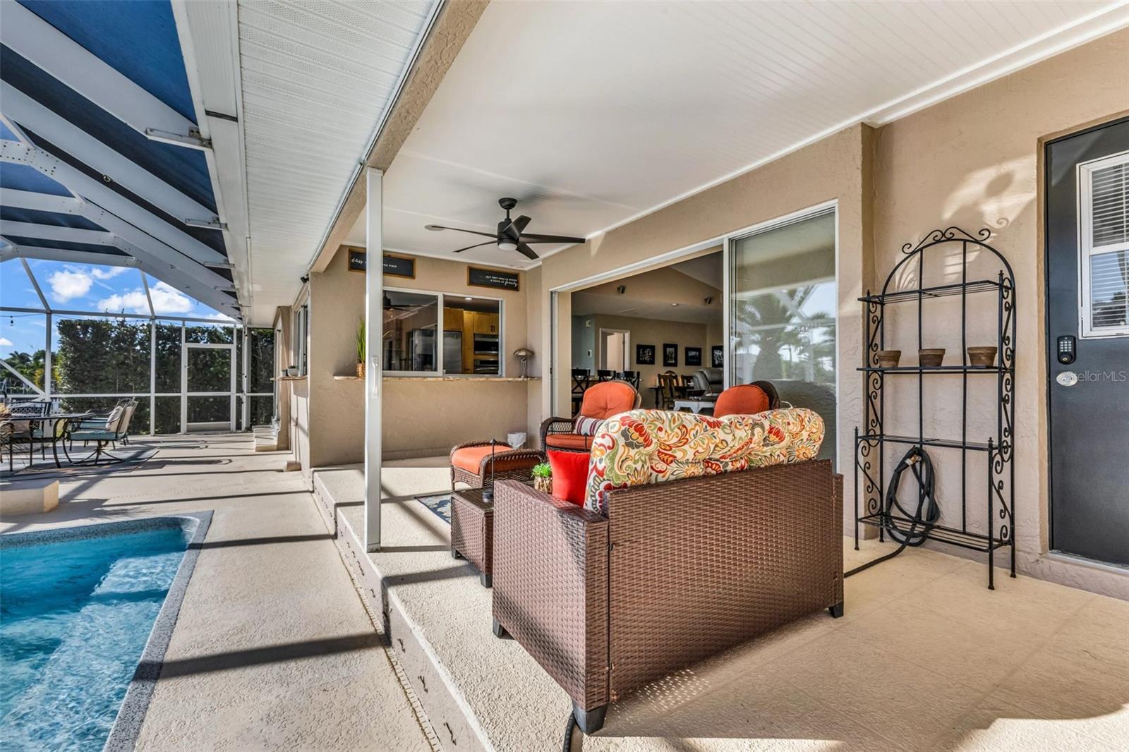 Image 37 of 100 For 3354 Dover Drive