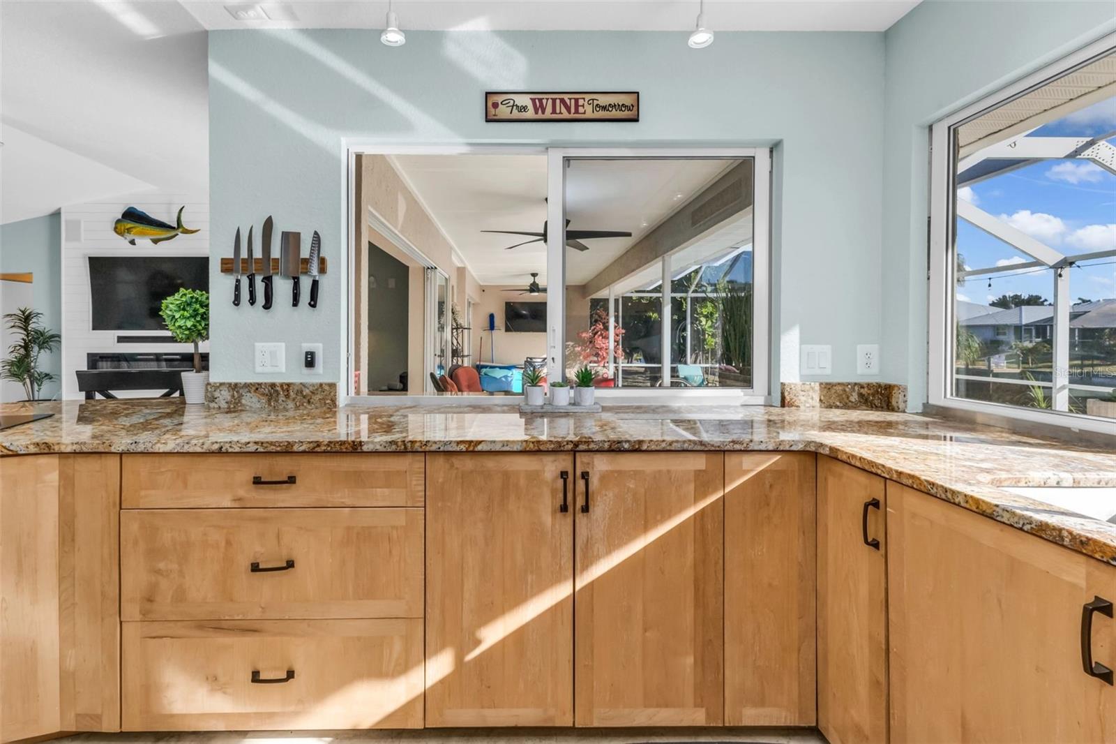 Image 58 of 100 For 3354 Dover Drive