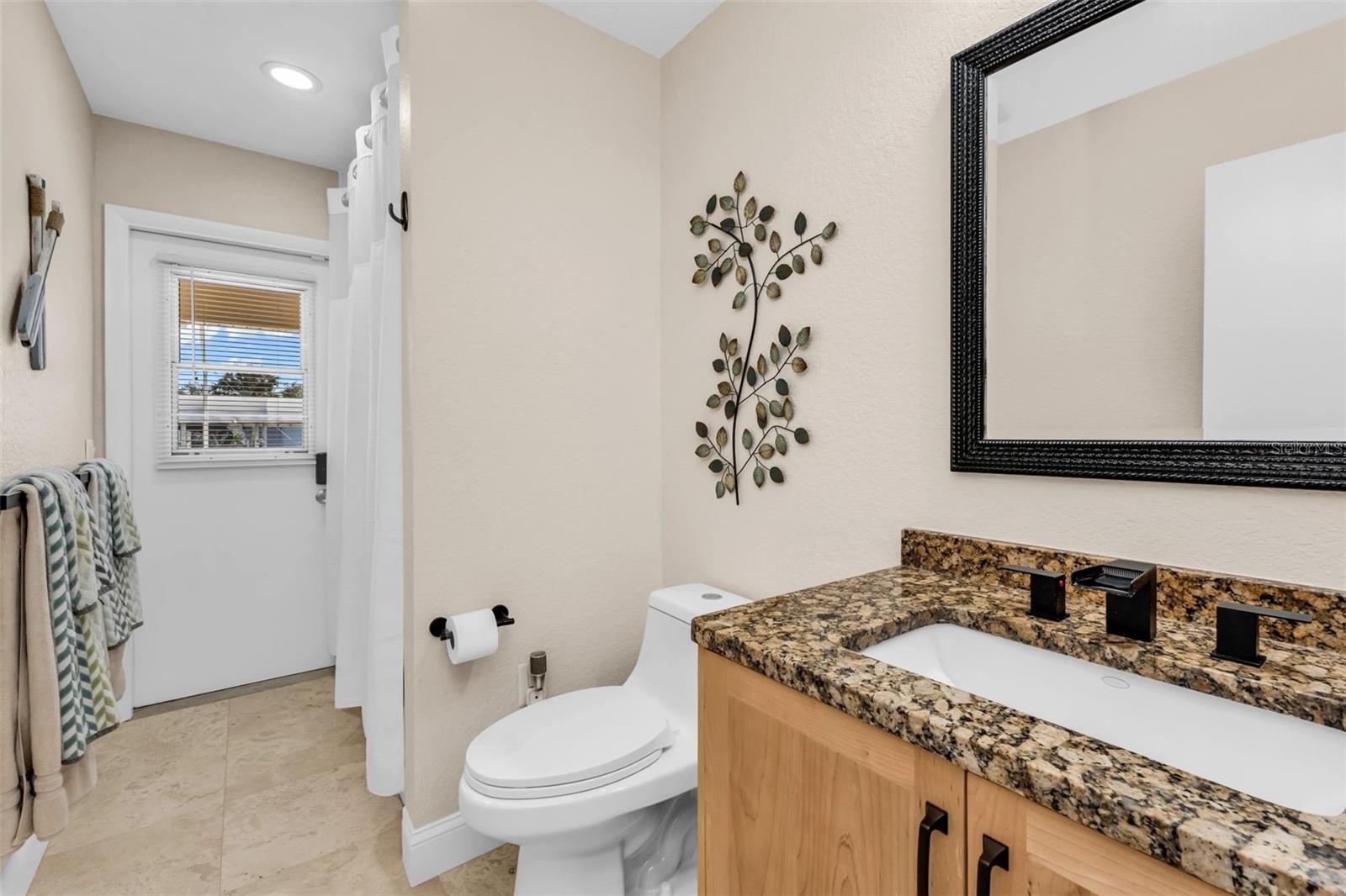 Image 6 of 100 For 3354 Dover Drive