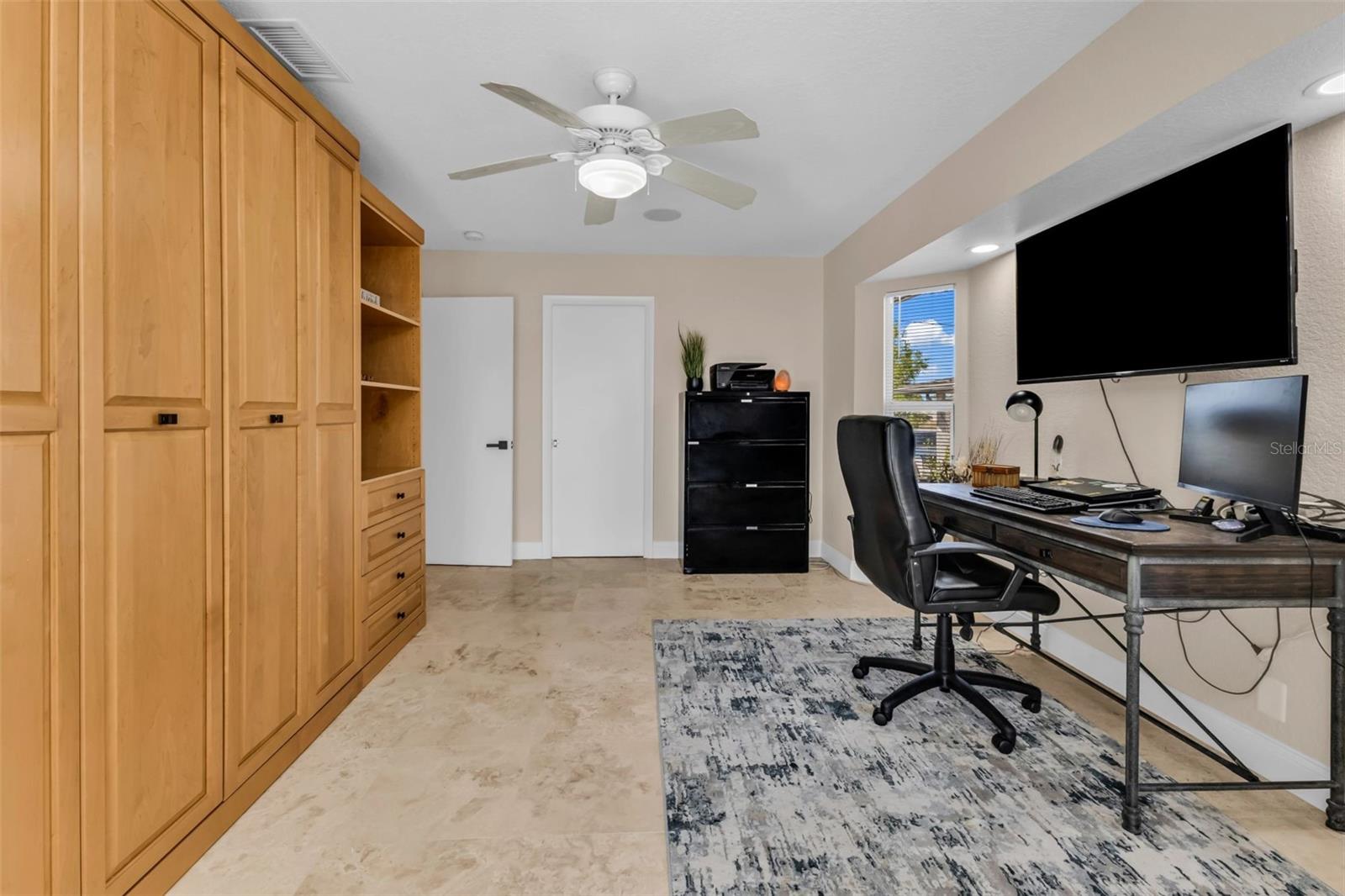 Image 62 of 100 For 3354 Dover Drive