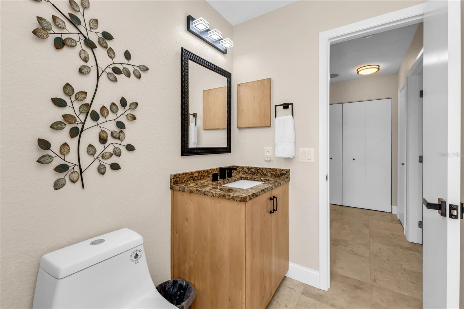 Image 8 of 100 For 3354 Dover Drive