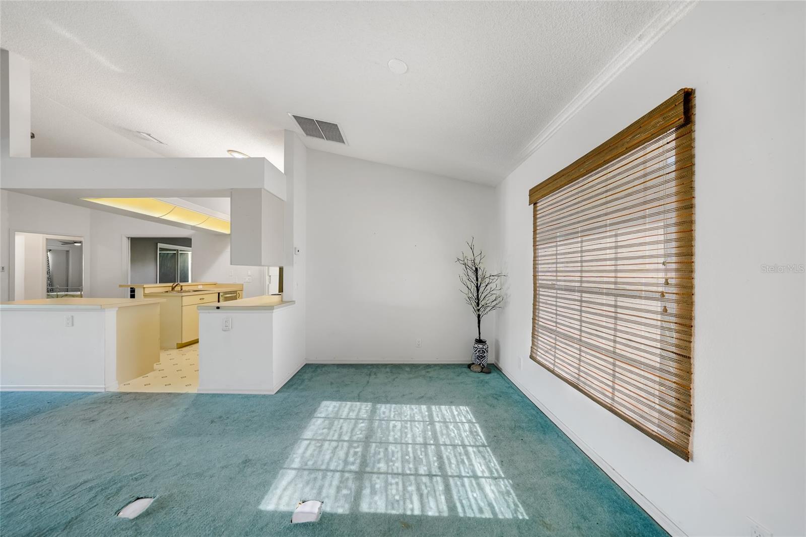 Image 5 of 34 For 2136 Pennsylvania Avenue