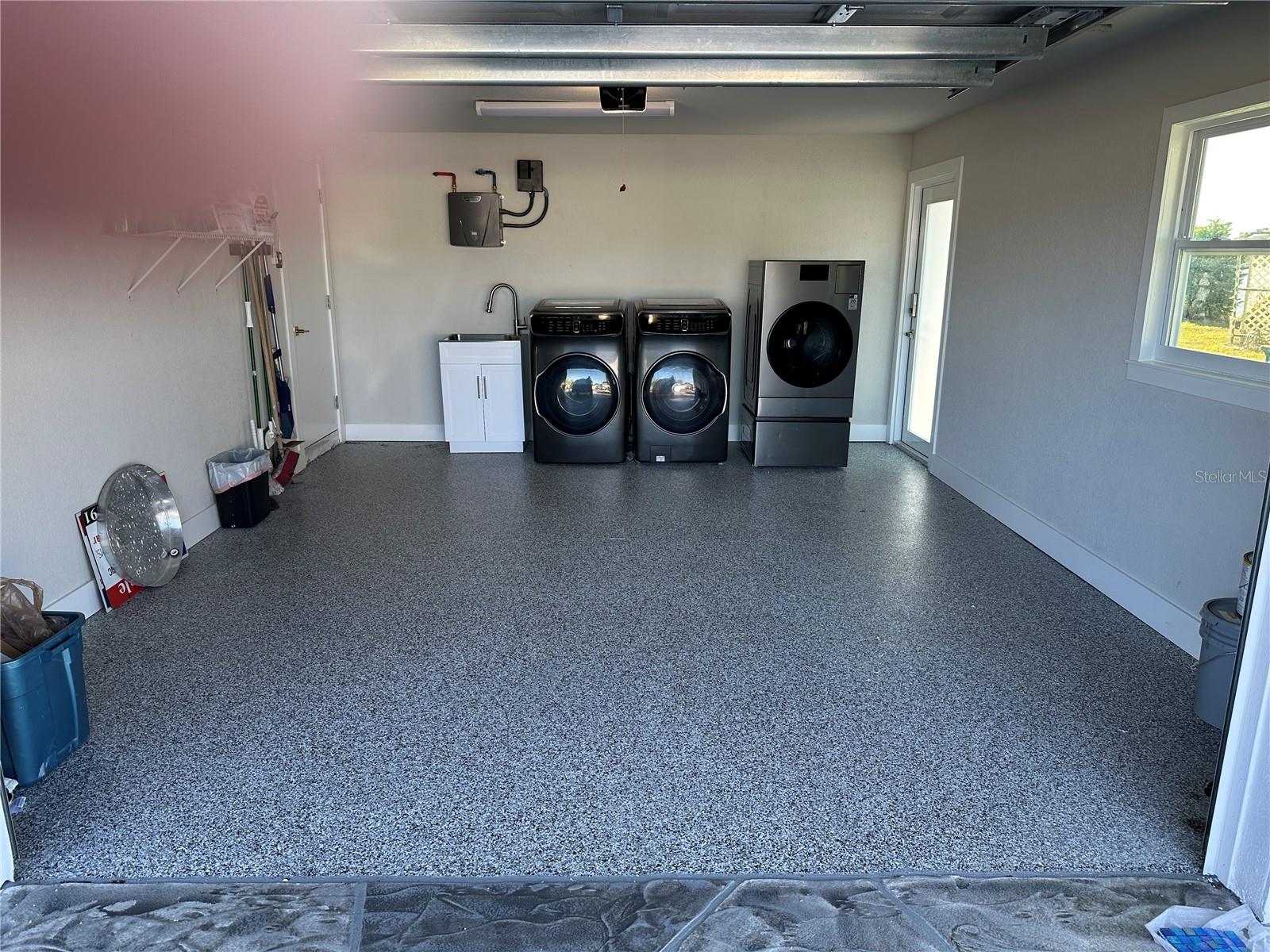 Image 26 of 35 For 717 Crestview Circle Nw