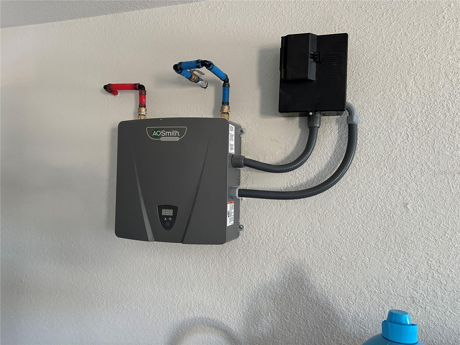 Image 27 of 35 For 717 Crestview Circle Nw