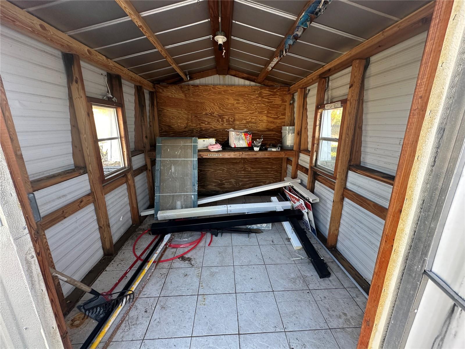 Image 28 of 35 For 717 Crestview Circle Nw