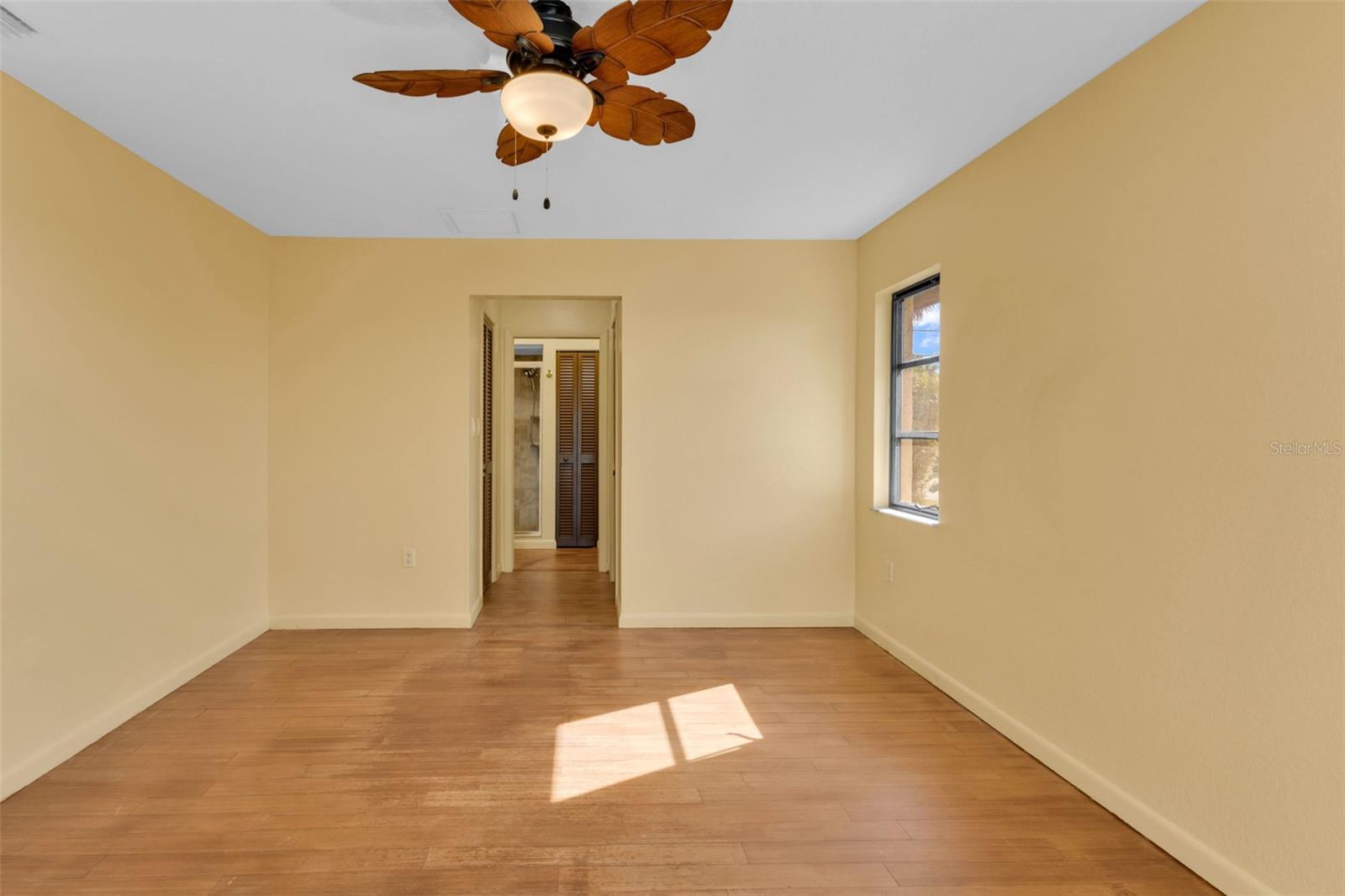 Image 23 of 57 For 271 Bal Harbor Boulevard