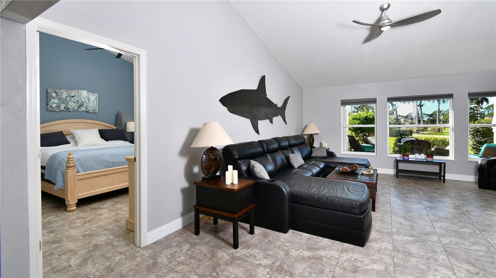 Image 12 of 42 For 5010 Sable Key Circle