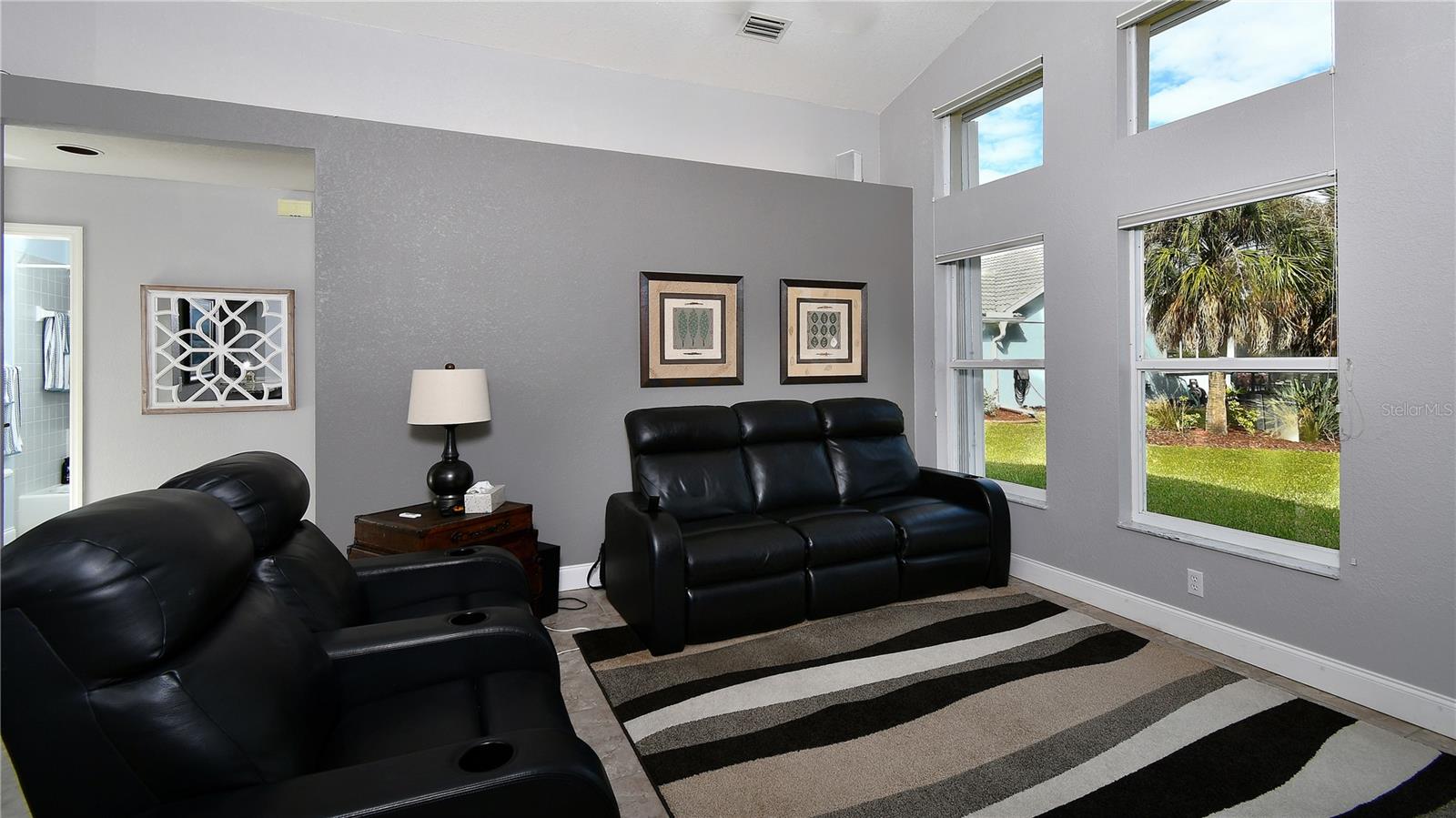 Image 24 of 42 For 5010 Sable Key Circle