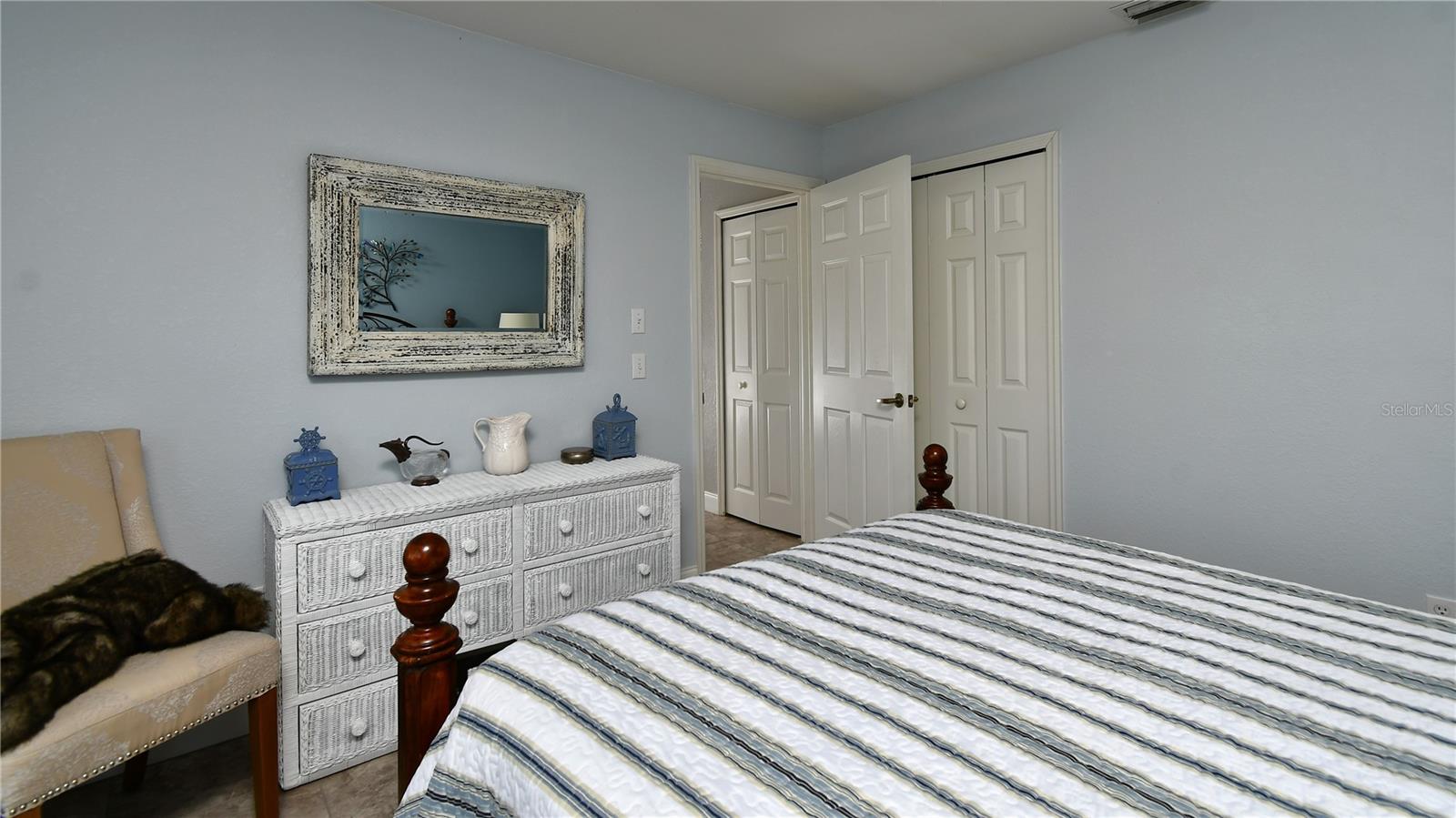 Image 33 of 42 For 5010 Sable Key Circle