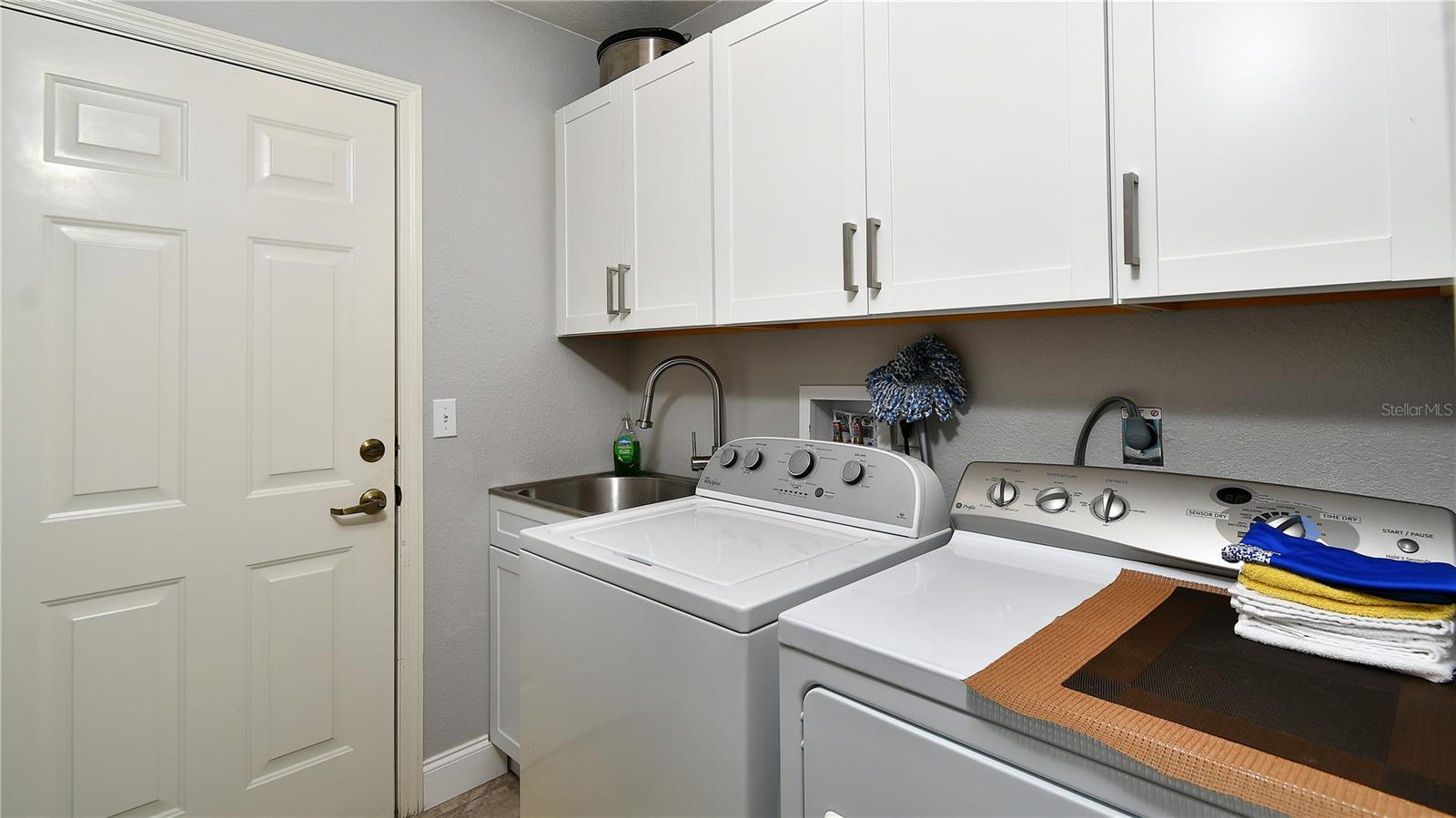 Image 39 of 42 For 5010 Sable Key Circle