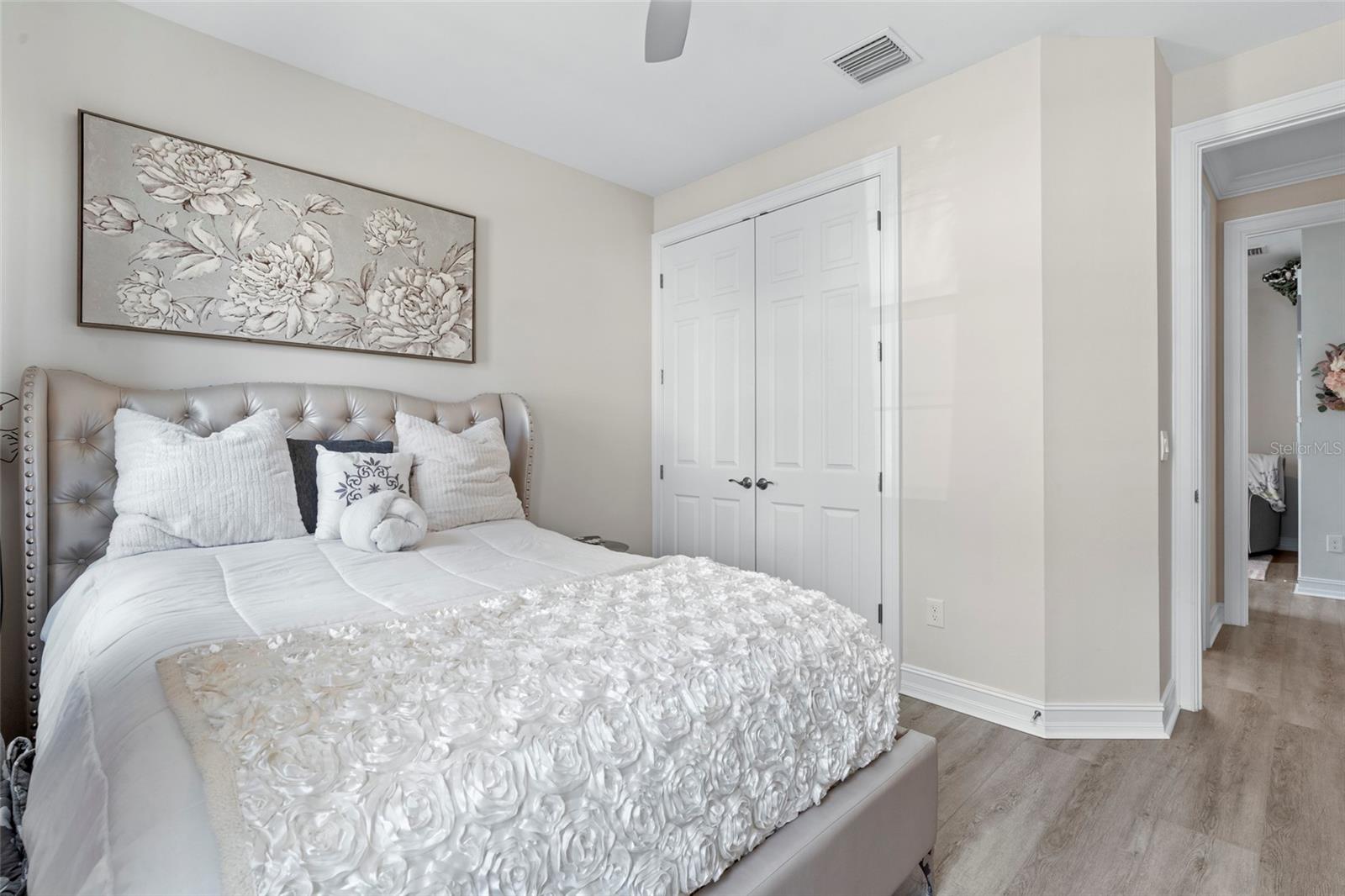 Image 23 of 50 For 28140 Captiva Shell Loop