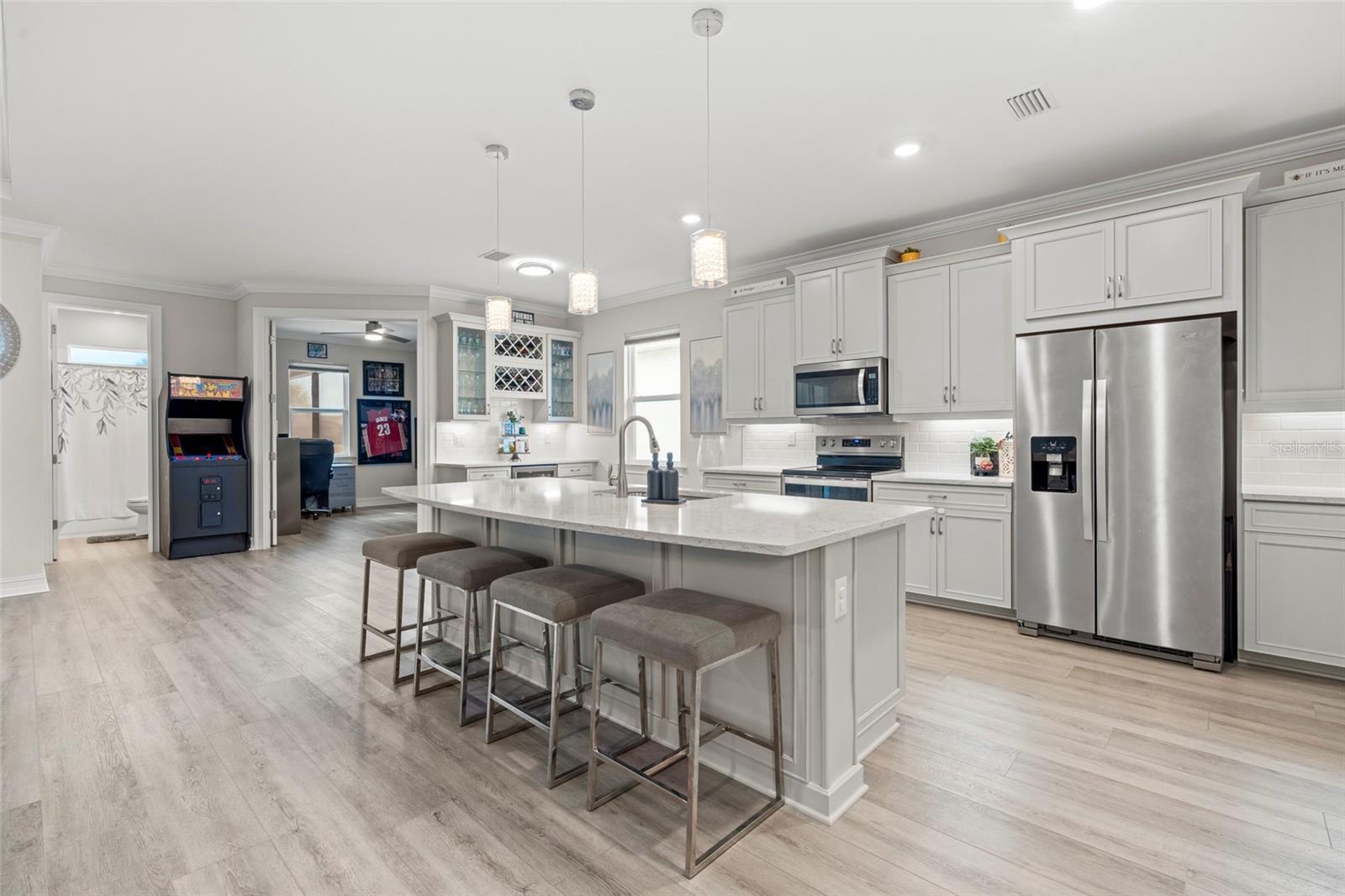 Image 3 of 50 For 28140 Captiva Shell Loop