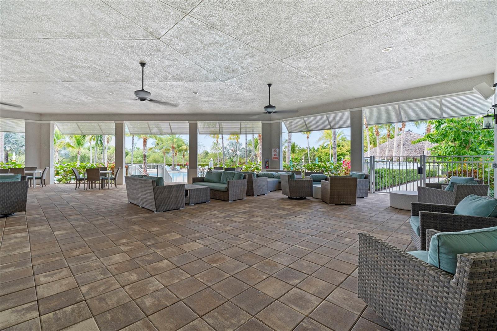 Image 48 of 50 For 28140 Captiva Shell Loop