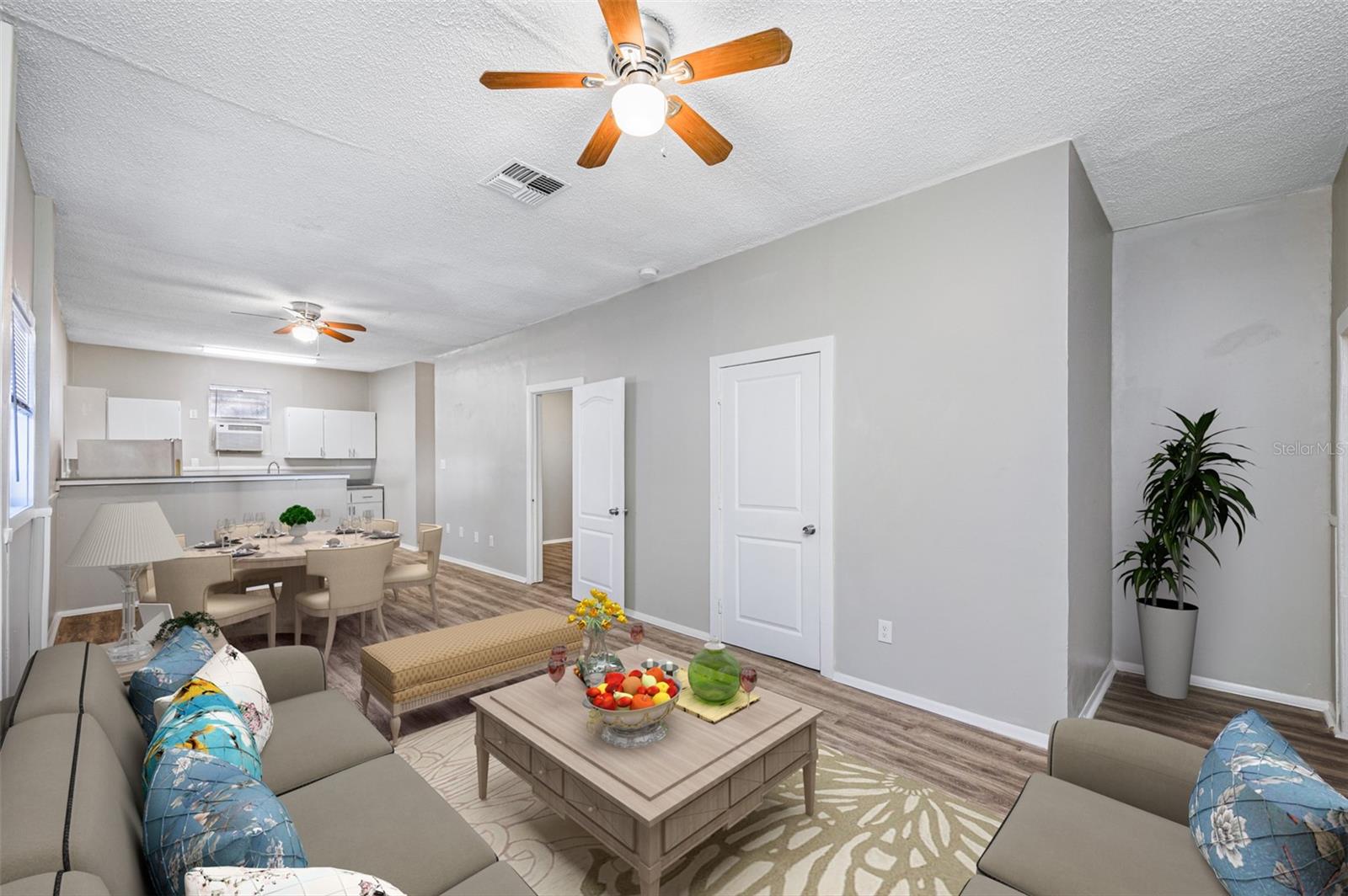 Listing photo id 24 for 3006 13th Street