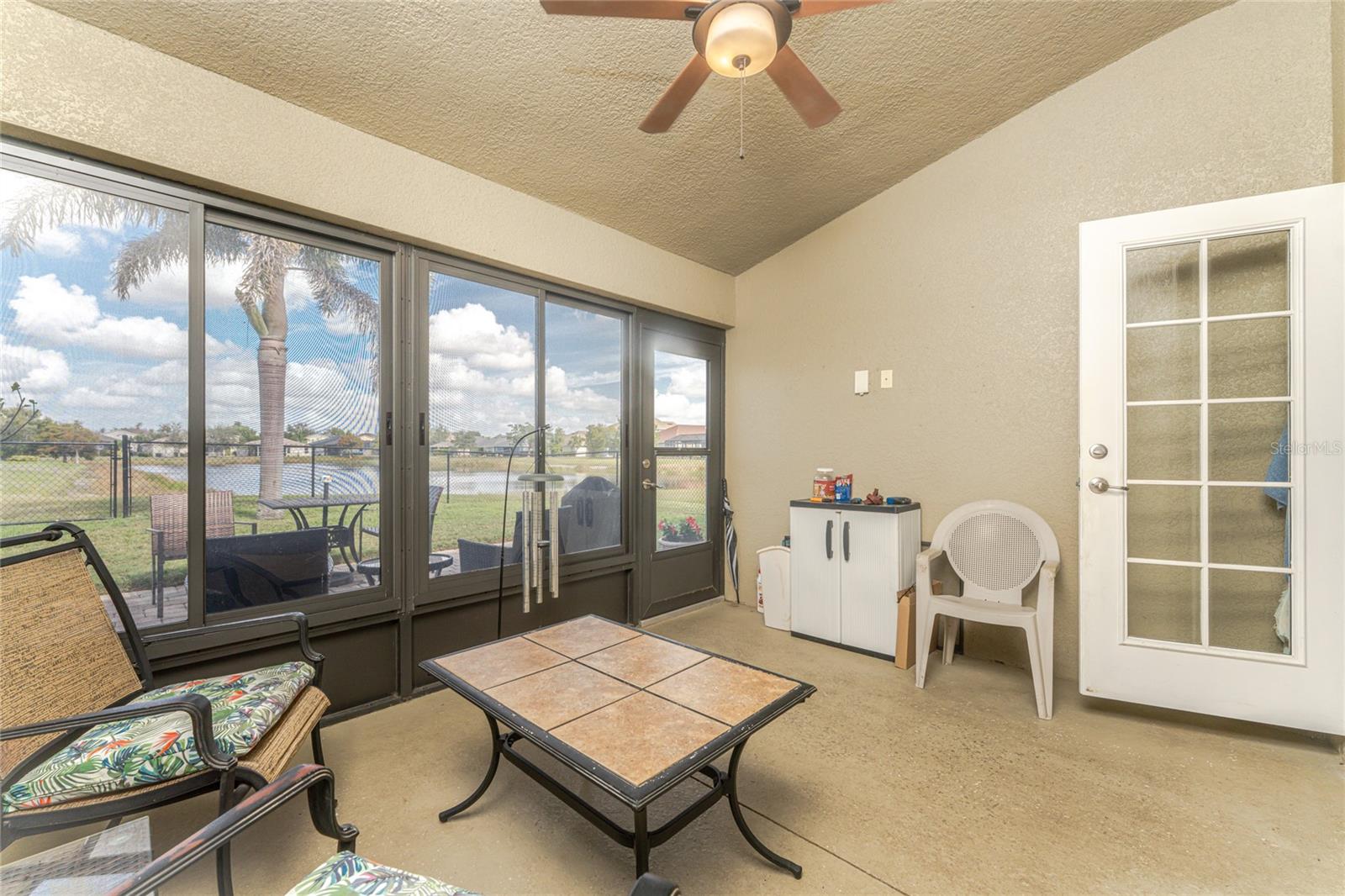 Image 41 of 64 For 27002 Clear Creek Way