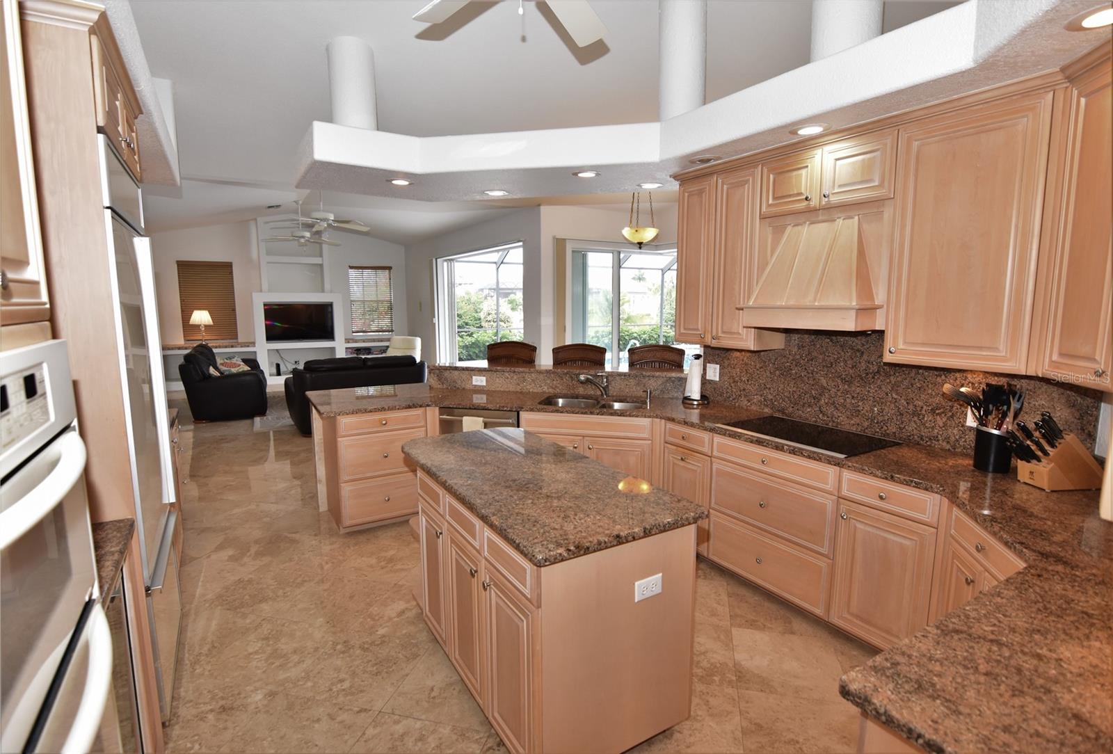 Image 18 of 57 For 3787 Whippoorwill Court